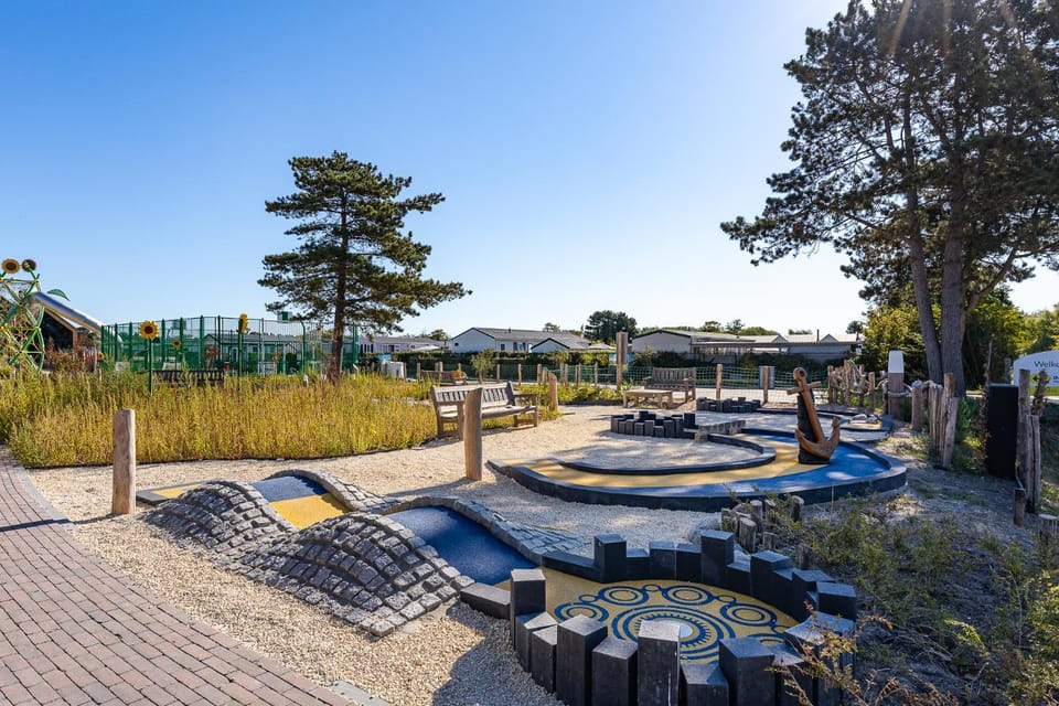 Zonnedorp 19 Modern holiday home Renesse | Beach within walking distance House in Noordwelle