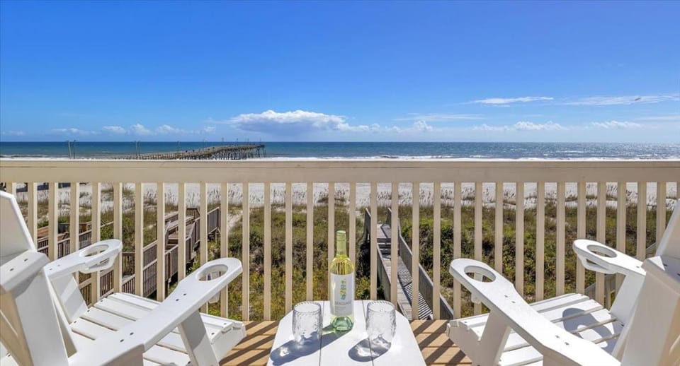 Drift Away House in Topsail Beach