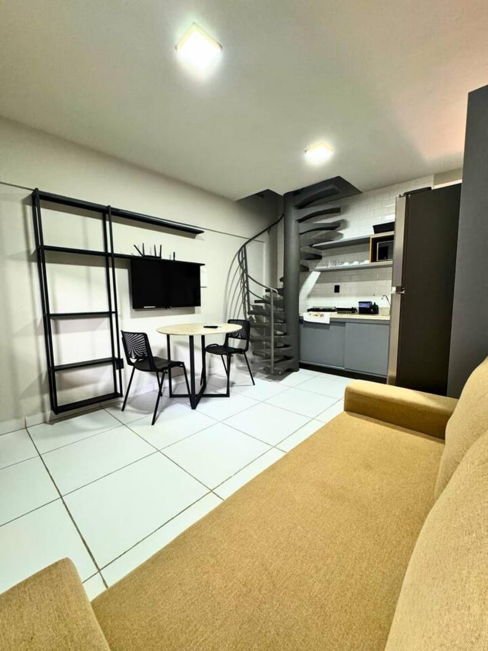 Seating area, pet friendly