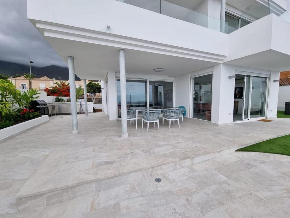 Exclusive Costa Adeje Villa Ocean View Heated Pool Villa in Adeje