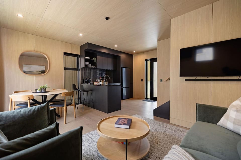 Kitchen or kitchenette, Living room, Dining area
