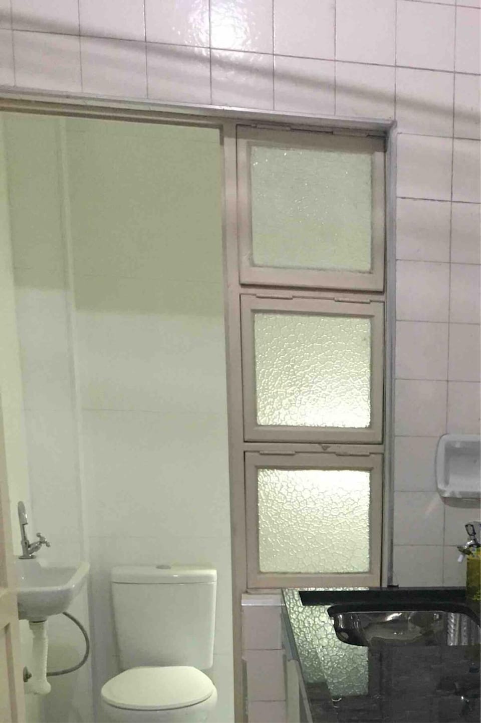 Pitangueiras in front of the beach - 3 bedrooms, renovated apartment Apartment in State of São Paulo