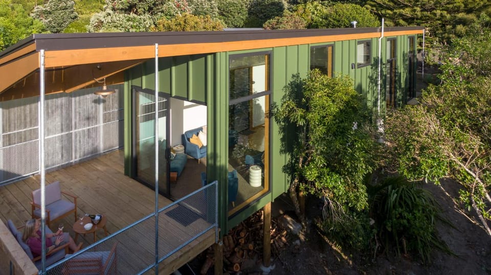 Trails End - Architectually designed retreat House in West Coast