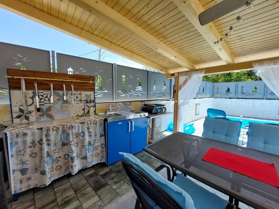 Balcony/Terrace, Kitchen or kitchenette