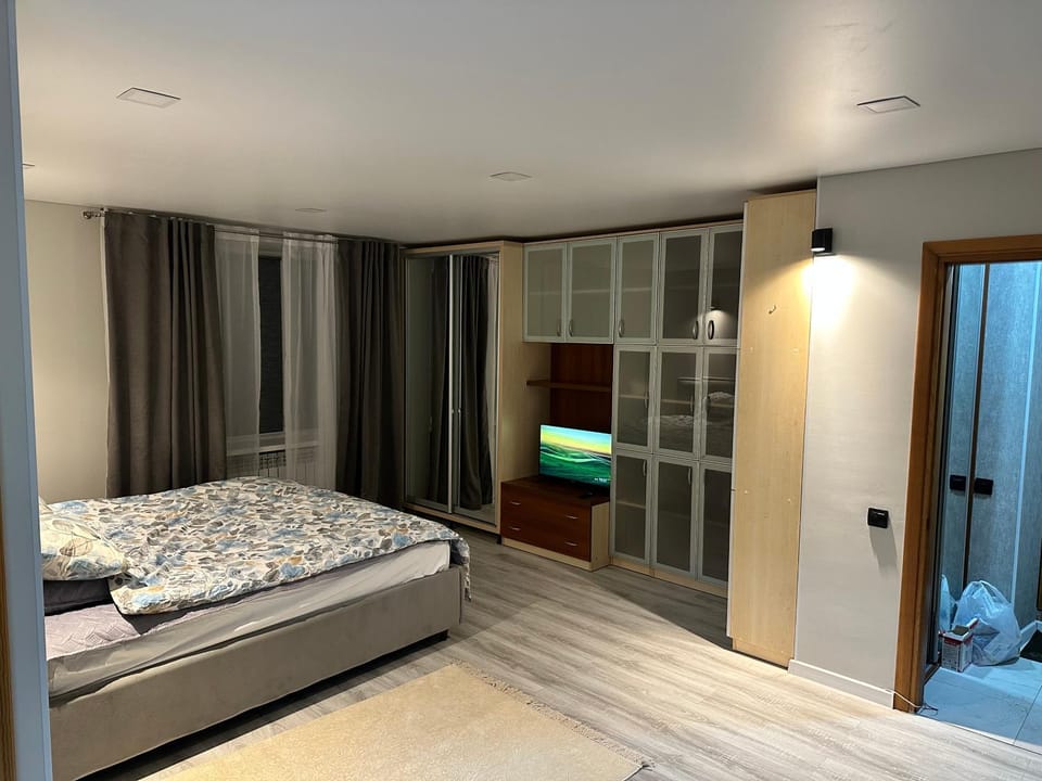 Уютная квартира в тихом районе Озеро в 10 минутах Apartment in Chișinău