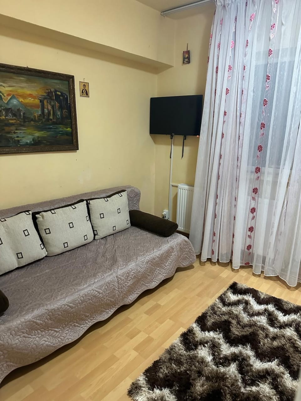 Apartament 4 Camere zona Rovine 100Mp Apartment in Craiova