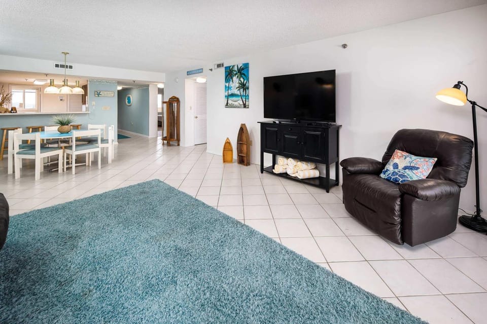 Surf Dweller 606 Largest Gulf Front balconies House in Okaloosa Island