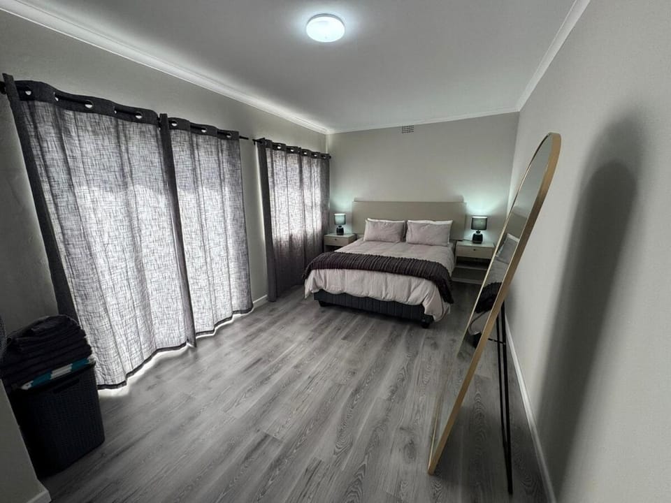 Lansdowne Lodge Apartment in Cape Town