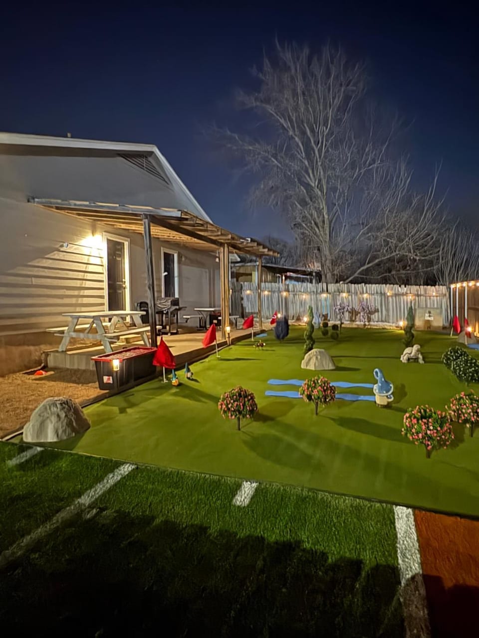 Sports Lovers Backyard - 12 mins to DT Apartment in Austin