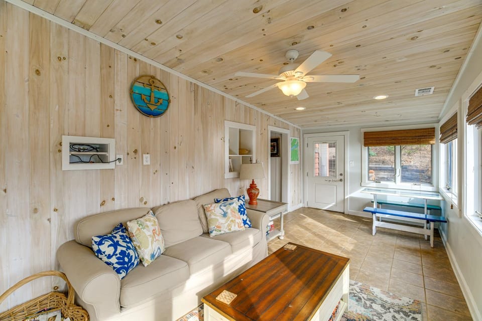 Butler Home Near Watauga Lake w/ Furnished Patio! House in Watauga Lake