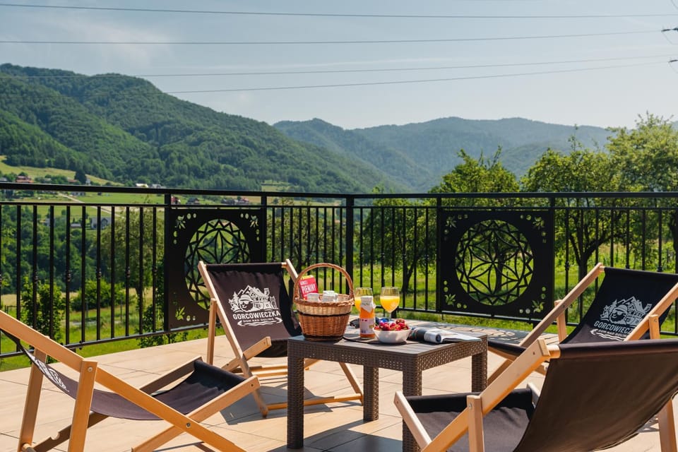 Day, Natural landscape, View (from property/room), Balcony/Terrace, Mountain view, sunbed