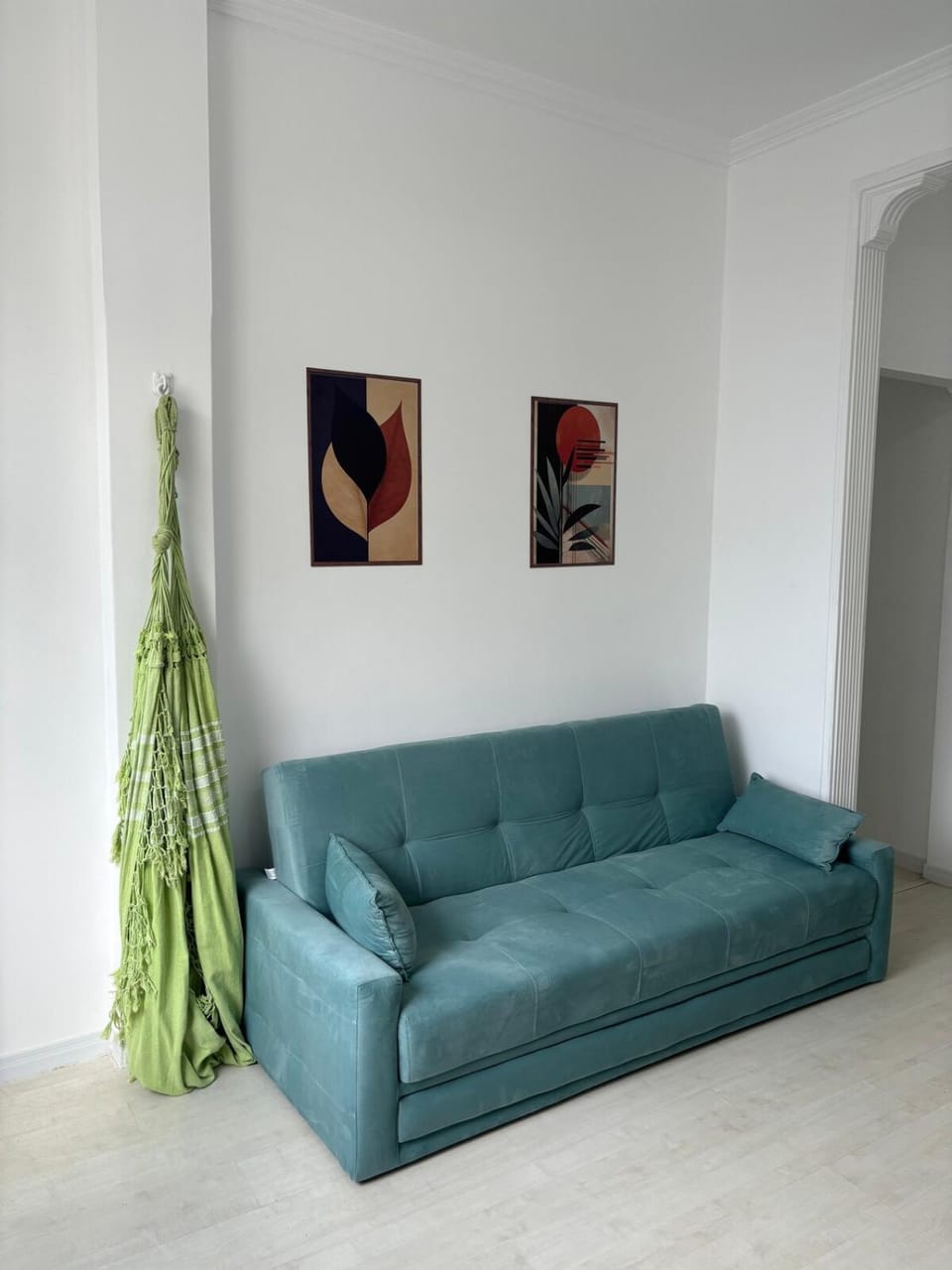 Living room, Decorative detail