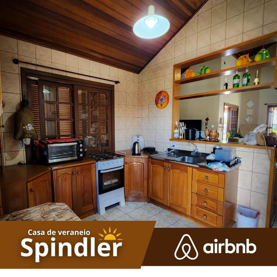 Spindler summer house House in Tramandaí