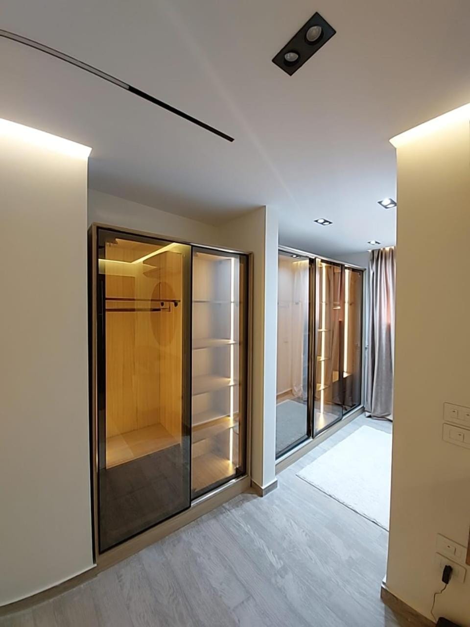 شقه امام بيت ورد الدقي Apartment in Egypt