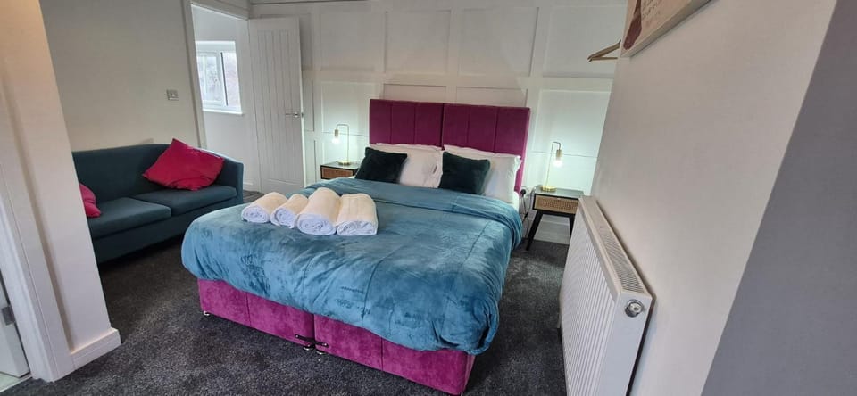 Honeysuckle House 4 Bed Countryside Stay Near Derbyshire House in Amber Valley