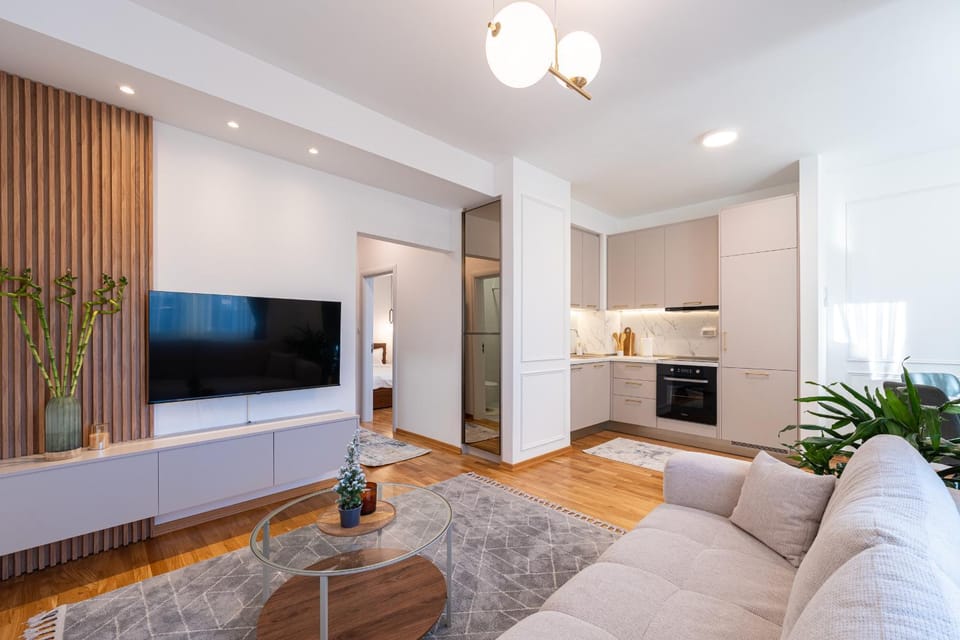 Communal lounge/ TV room, Living room, Seating area