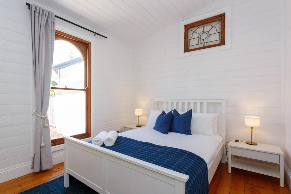 Charming Heritage Cottage Stylish Sth Freo House in Perth