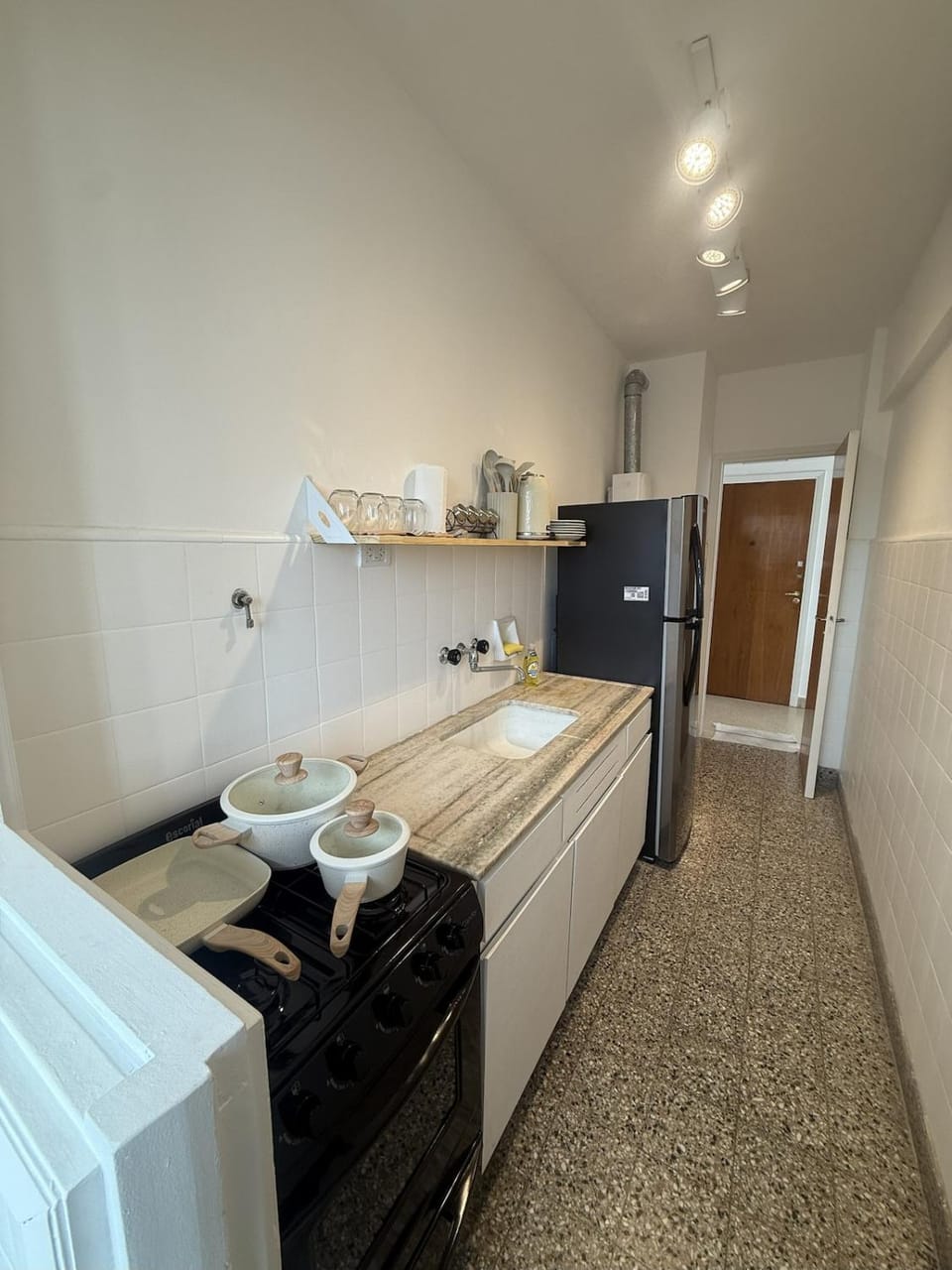 Kitchen or kitchenette