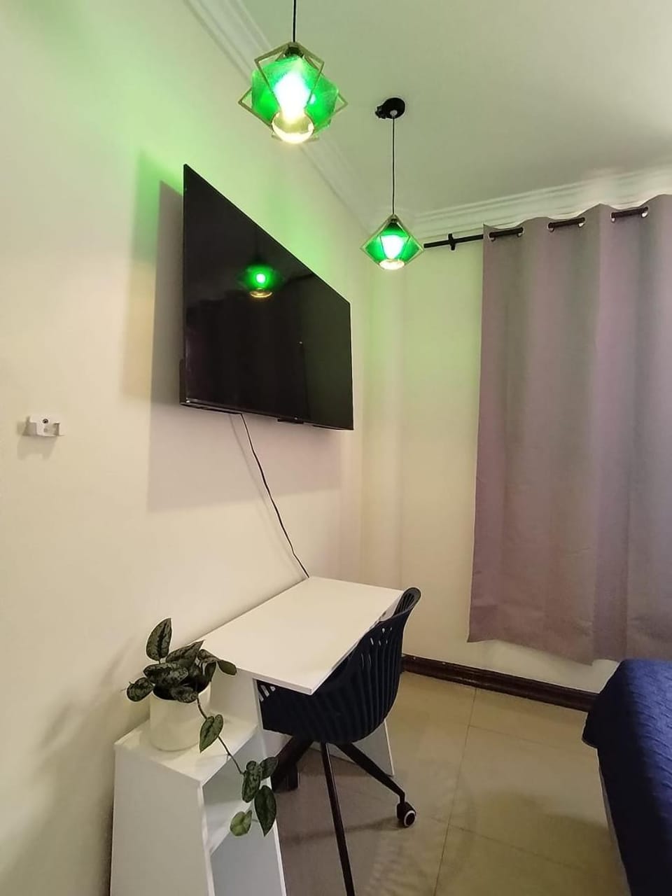 TV and multimedia, Seating area