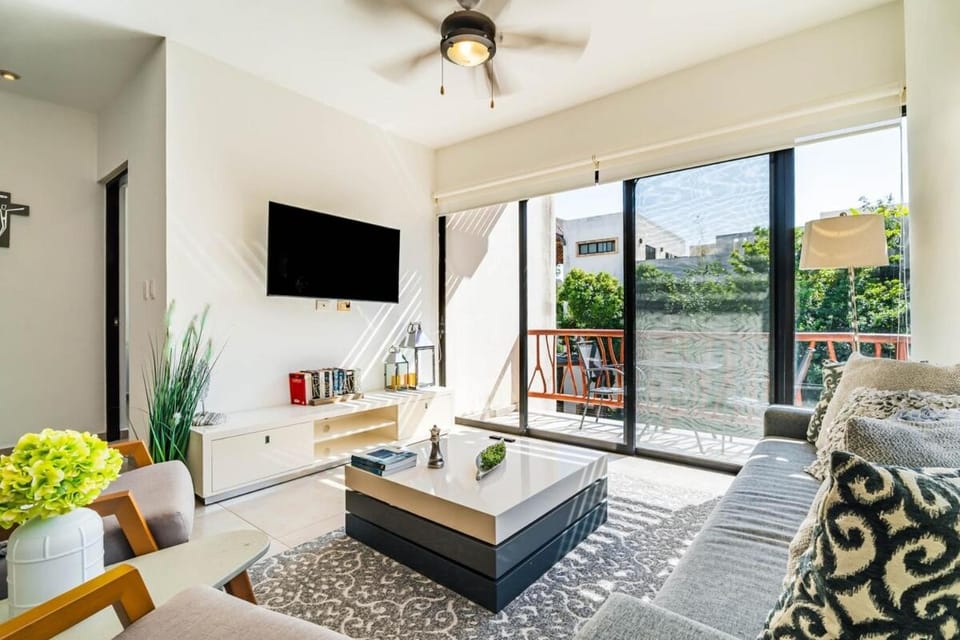 Modern Penthouse with Jacuzzi in Tulum, 2 Bedrooms Apartment in Tulum