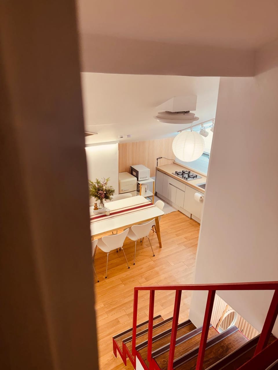 Stay DAON 10 mins to AREX Hongdae Station Private 4 Bedroom House with 4 Queen Beds Villa in Seoul
