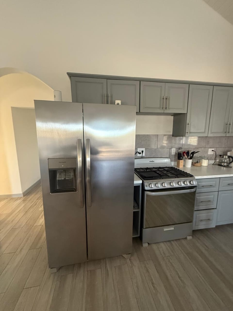 Kitchen or kitchenette, oven