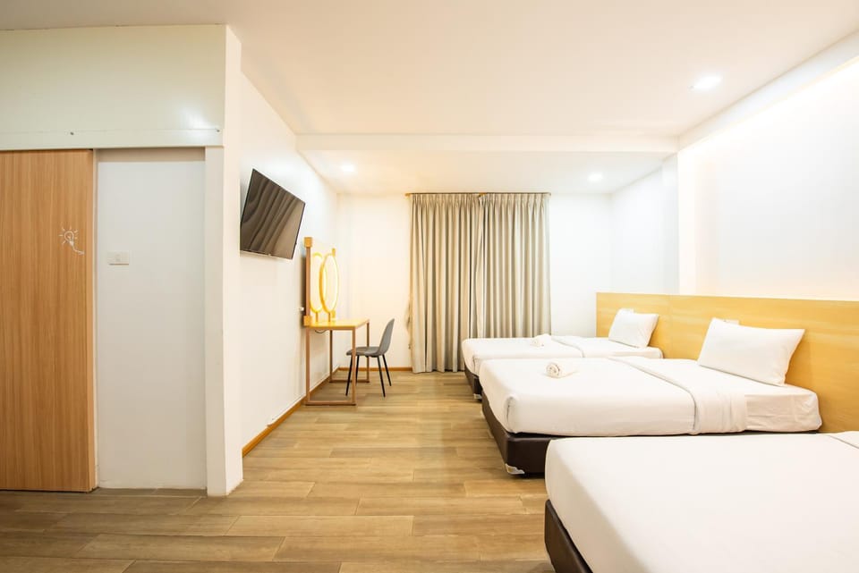 Villa Pool Lay - Pool Villa & Resort Pattaya - พูลวิลล่า รีสอร์ท พัทยา Villa in Pattaya City