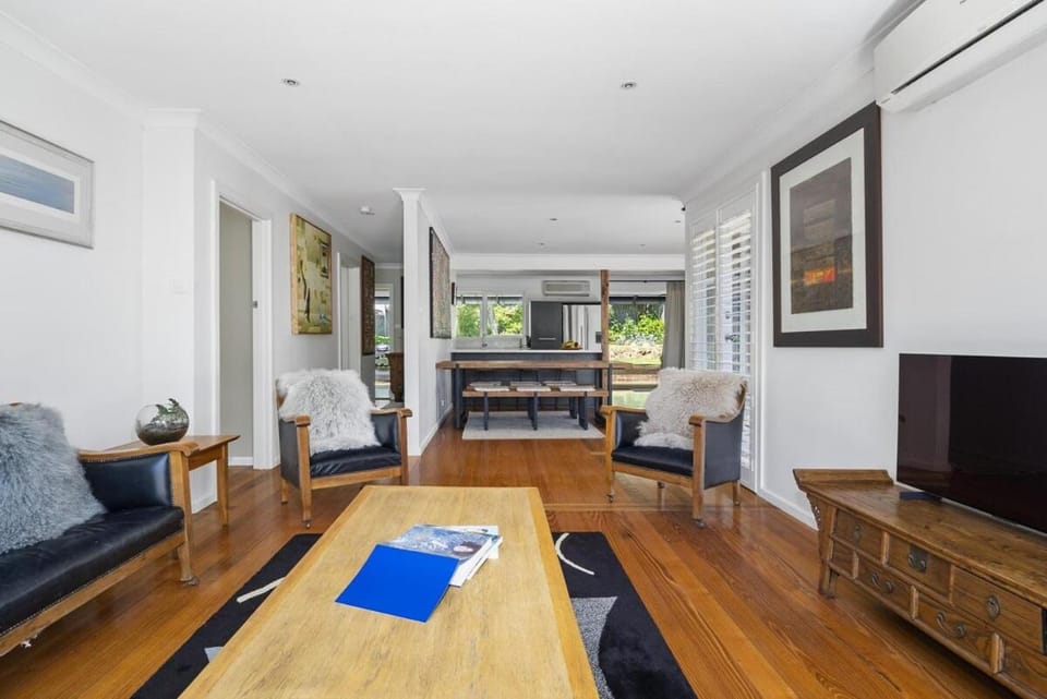 Cooinda, Red Hill South House in Red Hill