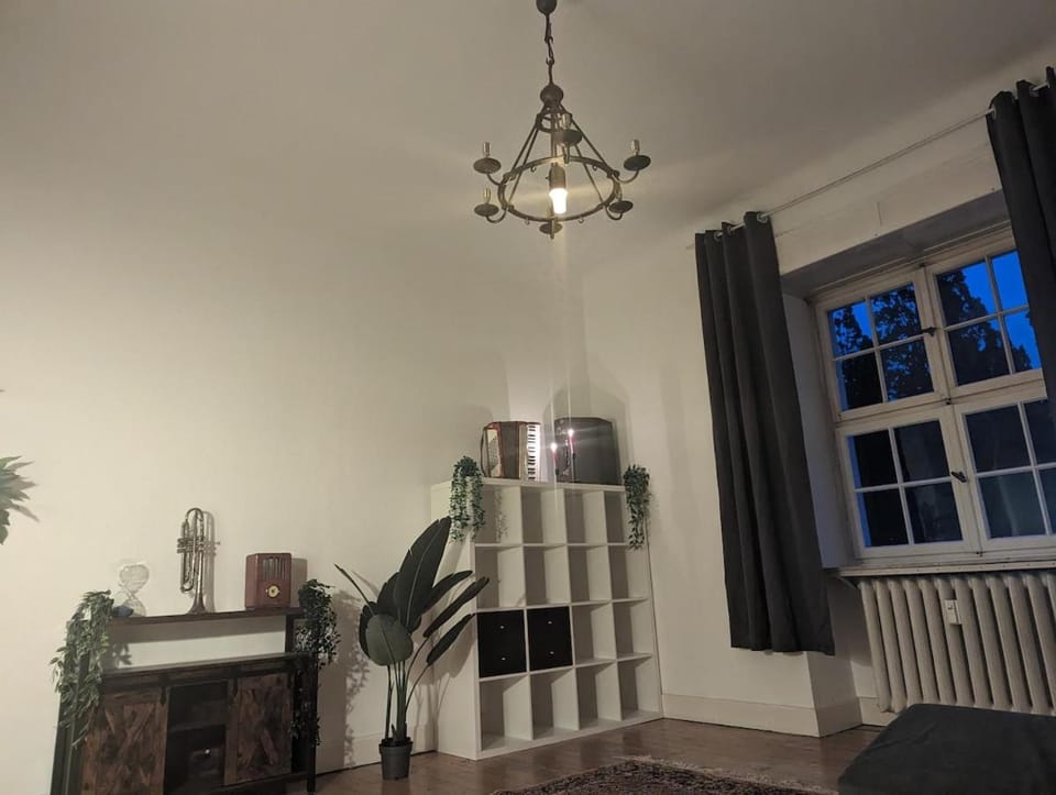 Cozy Historic Apartment, Sauna Apartment in Wuppertal