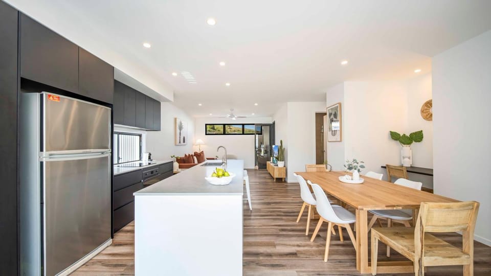 Living room, kitchen