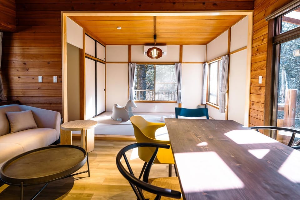 Living room, Seating area, Dining area, Bedroom
