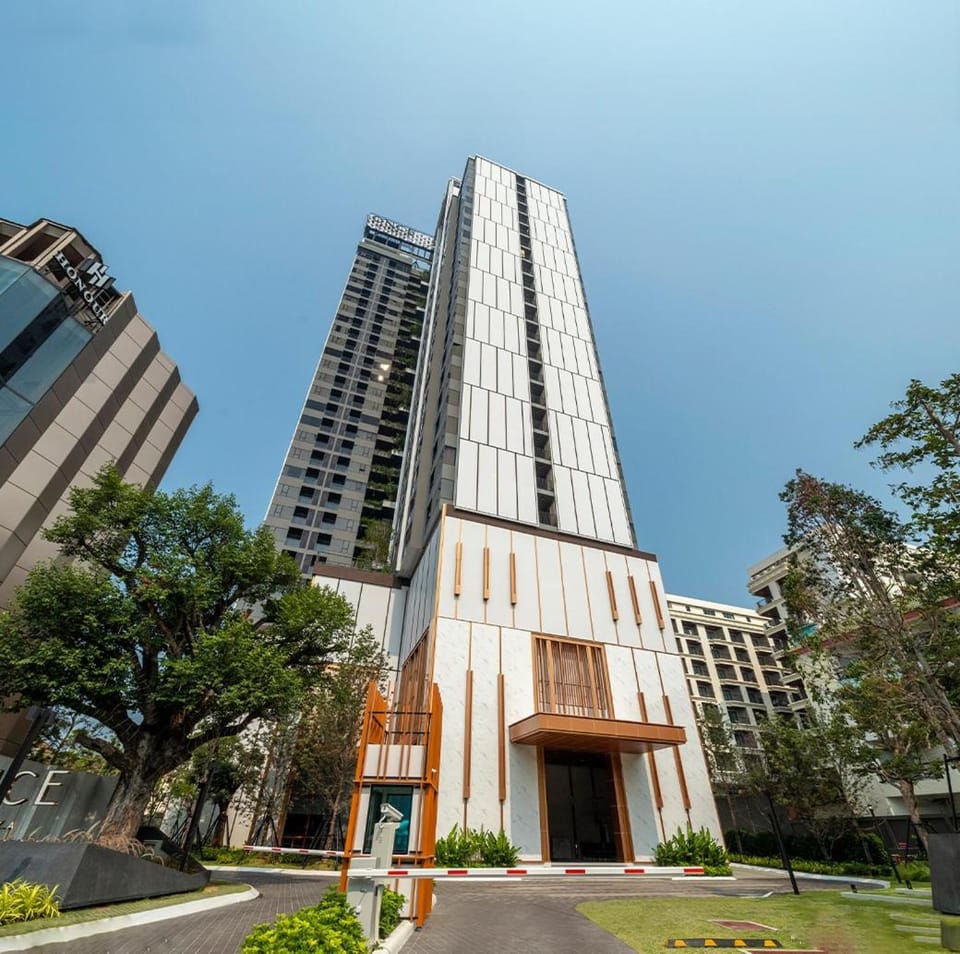 ONCE Pattaya x MonthstayZ Thailand Apartment in Pattaya City
