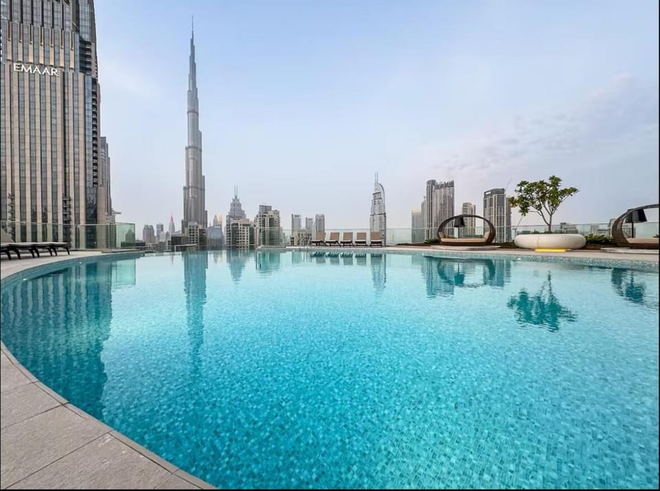 Luxurious 3-bedroom apartment downtown Apartment in Dubai