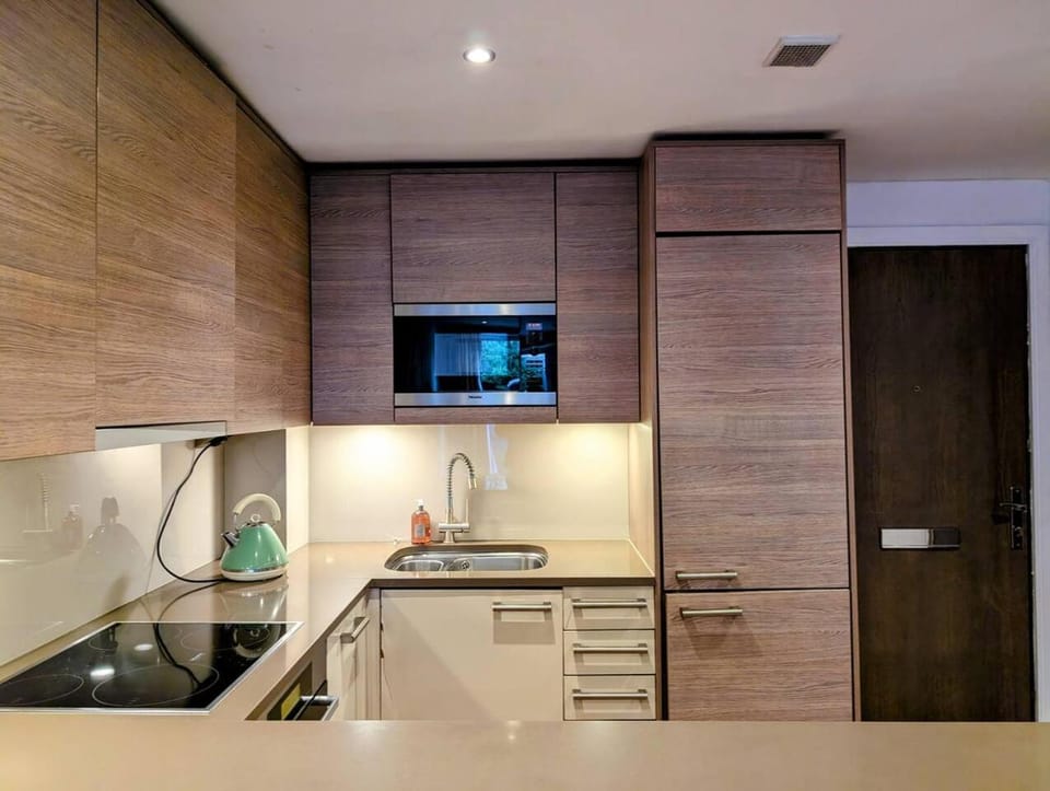 Kitchen or kitchenette, oven, stove