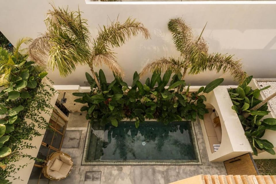 New Tropical Villa - Private Pool & Sunset rooftop Villa in Bali