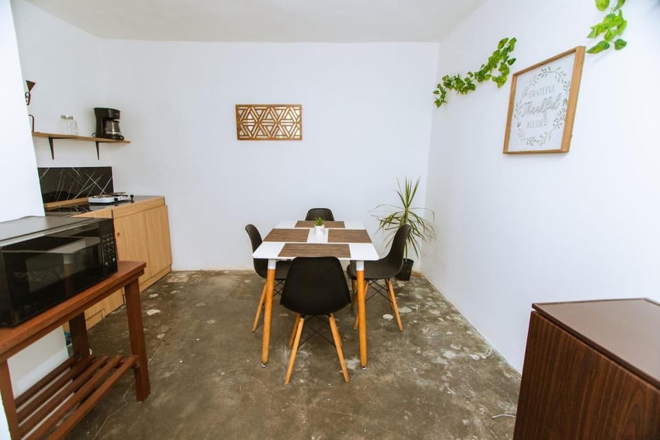 Departamento centrico con estacionamiento WiFi Apartment in Brownsville