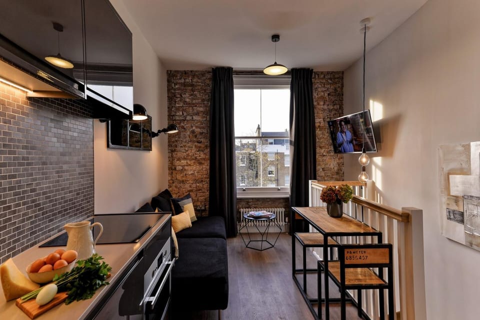 Stylish duplex at the heart of Notting Hill Gate Apartment in City of Westminster
