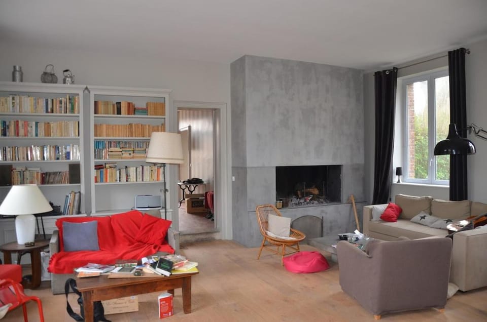 Living room, fireplace