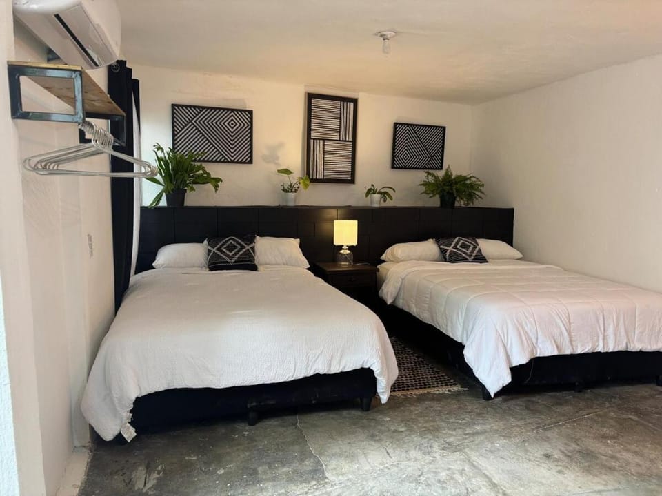 Apartment #4 for 4 Central-WiFi-consulate Apartment in Brownsville