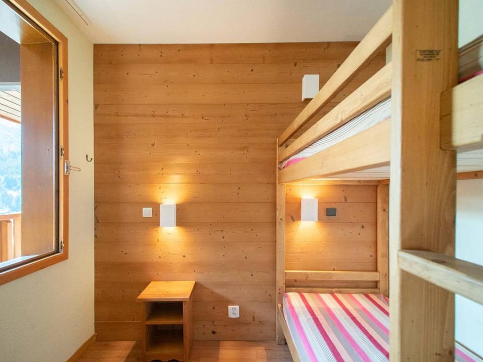 2 pièces + mezzanine Valmorel, 5 pers, balcon, linge et ménage inclus - FR-1-291-761 Apartment in Les Avanchers-Valmorel