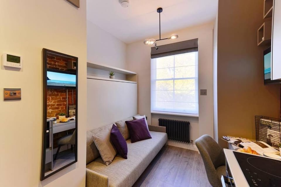 Nice and cosy studio 2 min to tube Notting Hill Apartment in City of Westminster