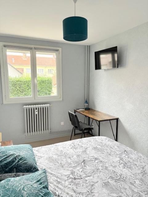 Spacieux logement 3 chambres - calme proche tram Apartment in Besançon