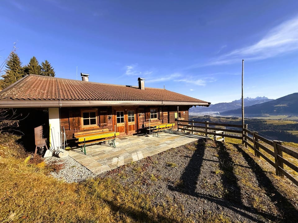 Property building, Natural landscape, Mountain view