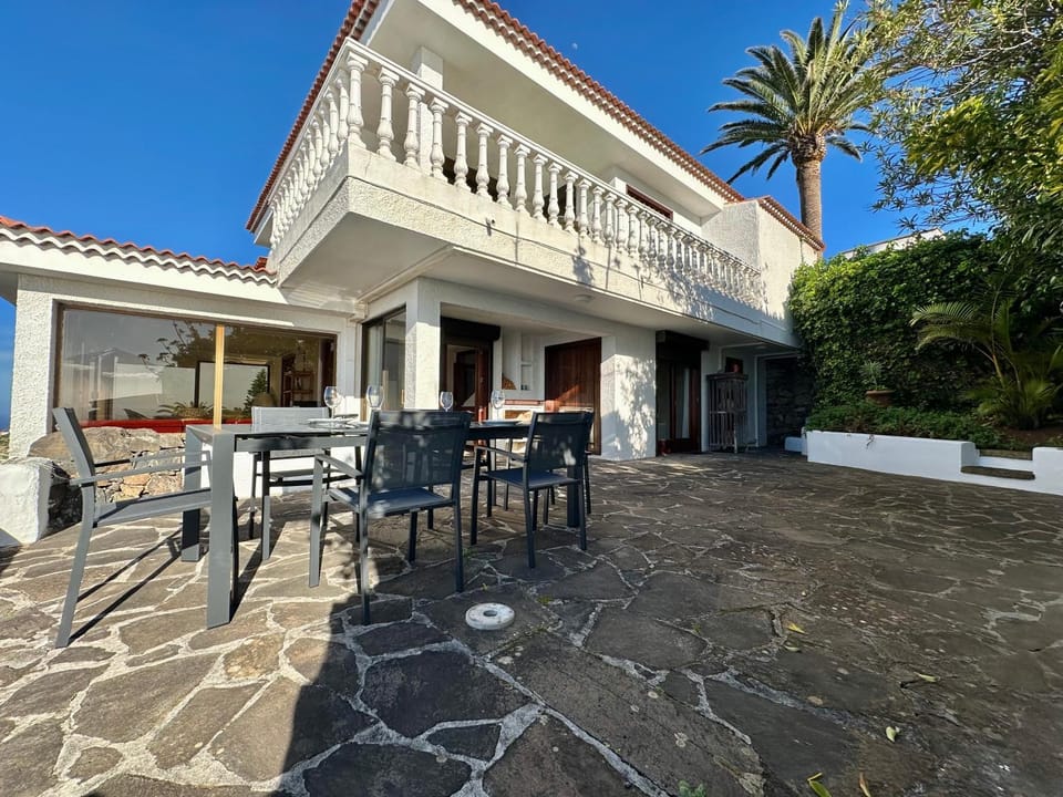Patio, Balcony/Terrace