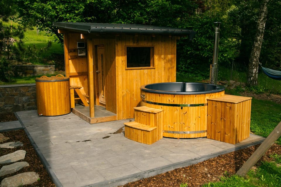 Hot Tub, Sauna, Spa and wellness centre/facilities