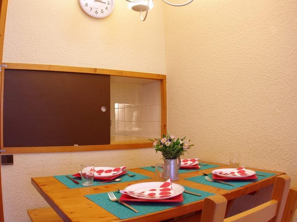 Studio divisible pour 4 pers avec terrasse, casier à skis à Valmorel - FR-1-291-757 Apartment in Les Avanchers-Valmorel