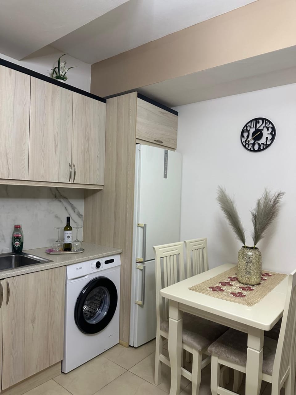 Moon Apartment Apartment in Vlorë County, Albania