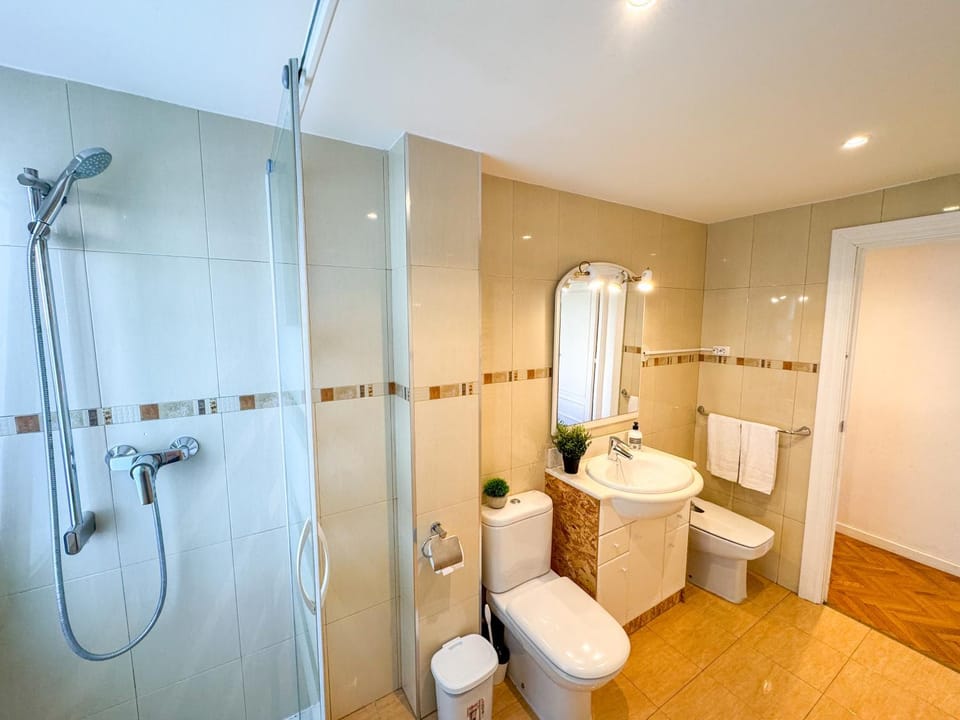 Velasco Urban Lodge - Turistea Bed and Breakfast in Huesca