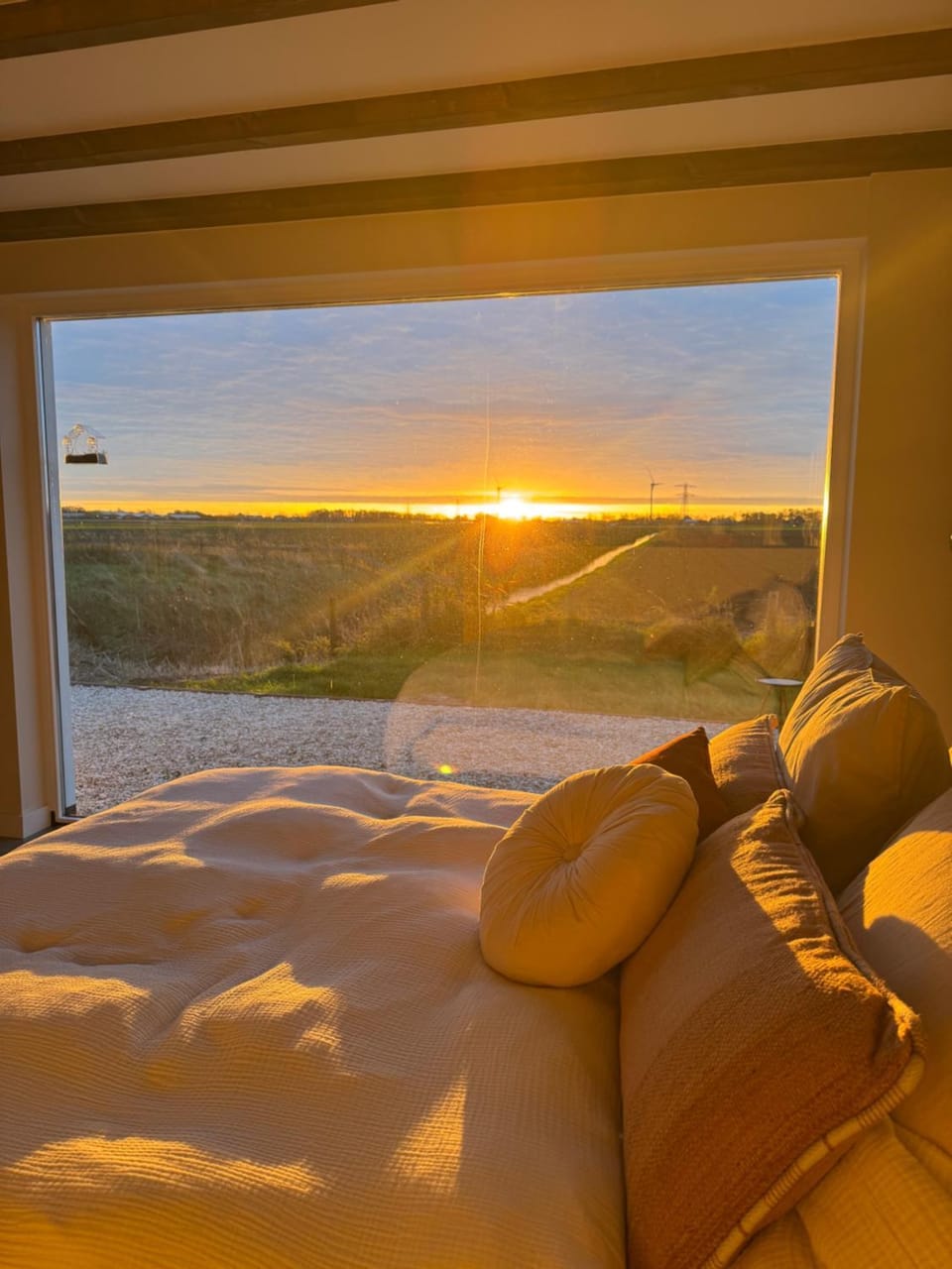 Bed, Natural landscape, Bedroom, Sunrise, Sunset