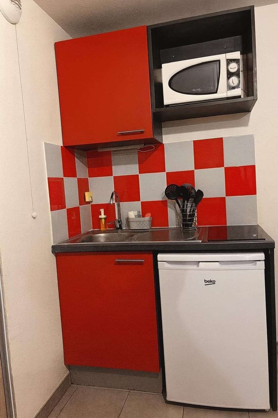 Pleasant, cozy studio with pool 2 mins from Montpellier Apartment in Montpellier